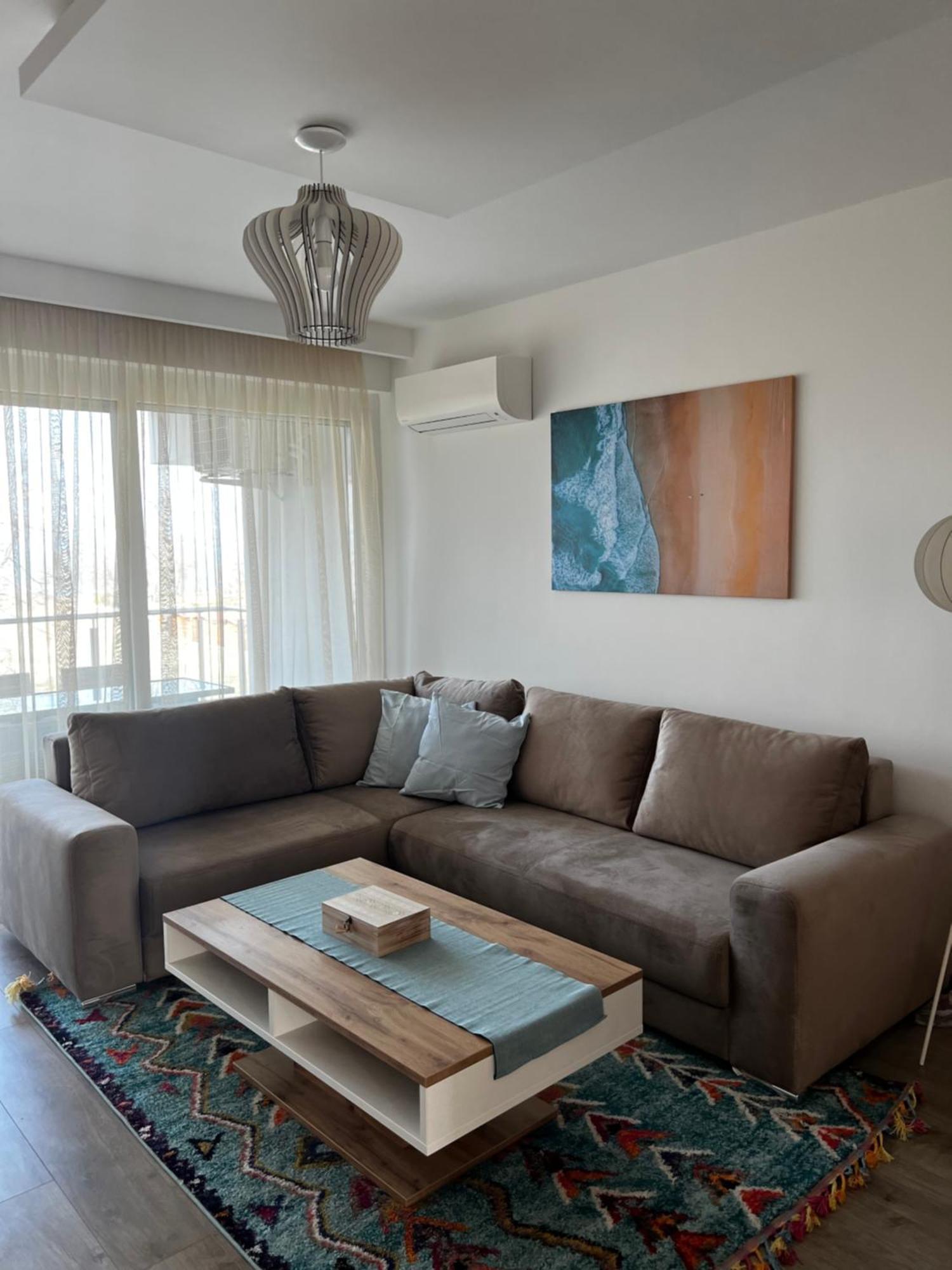 Sunshine Homes Zamardi Luaran gambar
