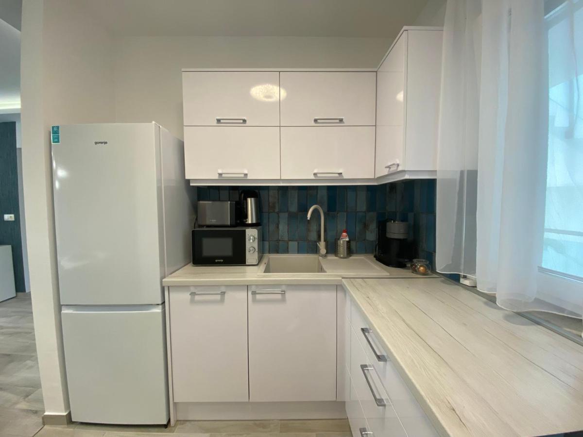 Sunshine Homes Zamardi Luaran gambar